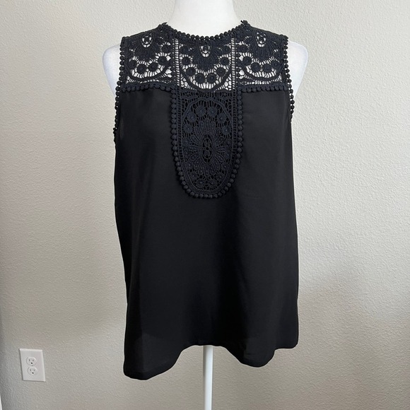 New Halogen Black Lace Sleeveless Blouse Women's S Relaxed Stretch Nordstrom - Picture 1 of 7